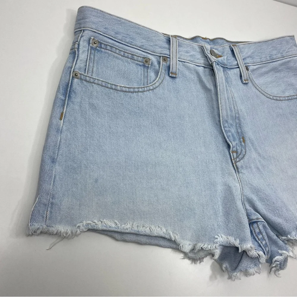 J. Crew BF381 Waterside Light Blue Wash Relaxed Denim Cutoffs Jean Shorts 29 - Picture 10 of 15